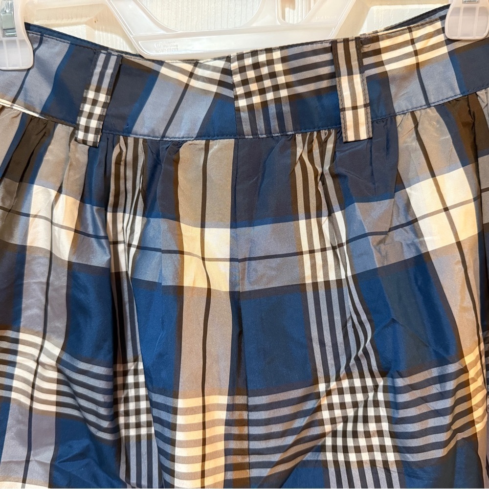 VTG J. Crew Plaid Blue and White Women's 100% Silk Skirt
Academia Y2K Vintage - Picture 5 of 6